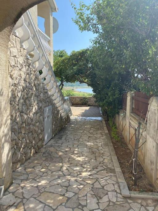 Casa Mare Rtina Garten Zwei Baeder Eg Exteriér fotografie