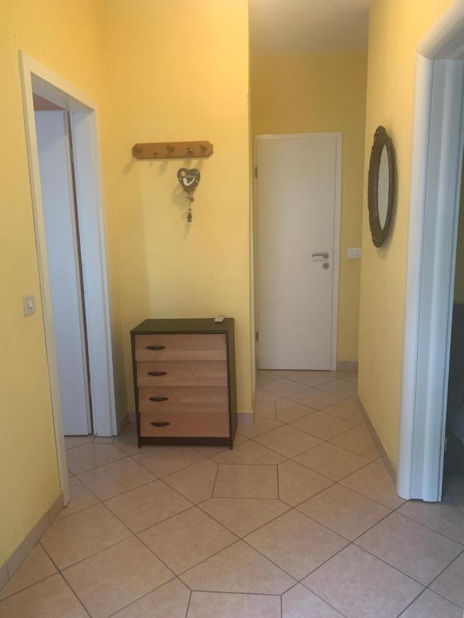 Casa Mare Rtina Garten Zwei Baeder Eg Exteriér fotografie